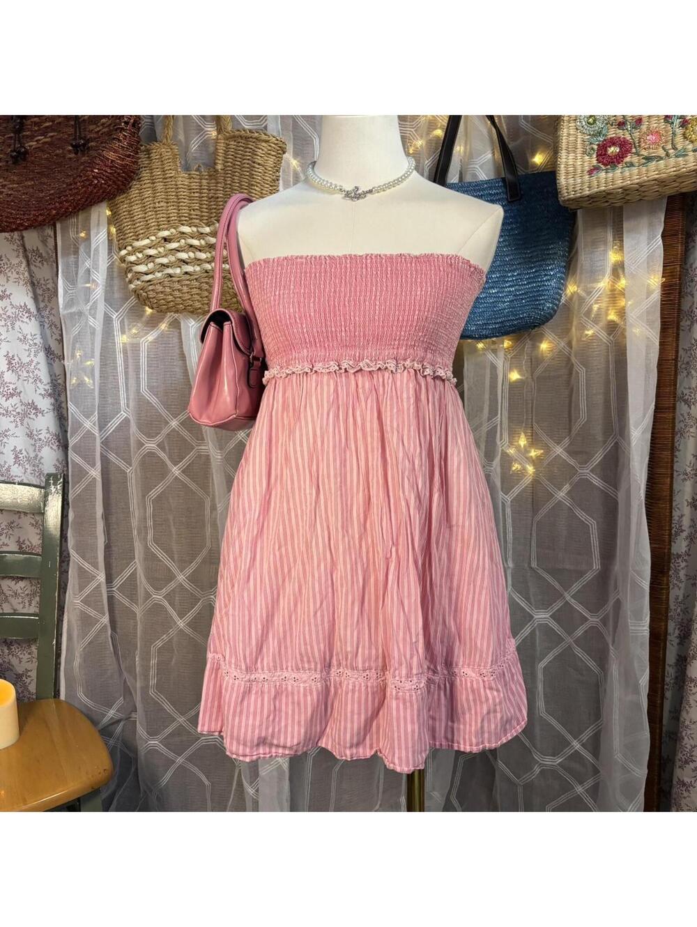 Vintage Victoria’s Secret Pink strapless smocked mini dress size S - Picture 2 of 8